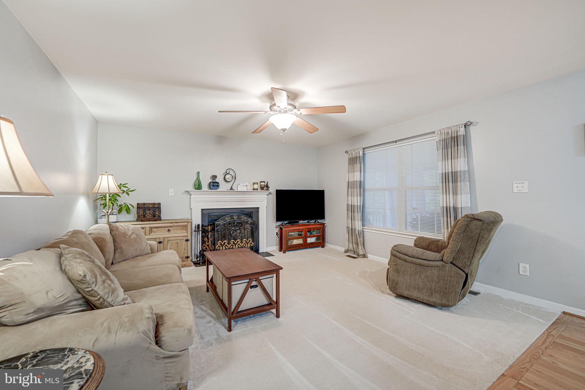 UNIONVILLE CROSSING - Residential