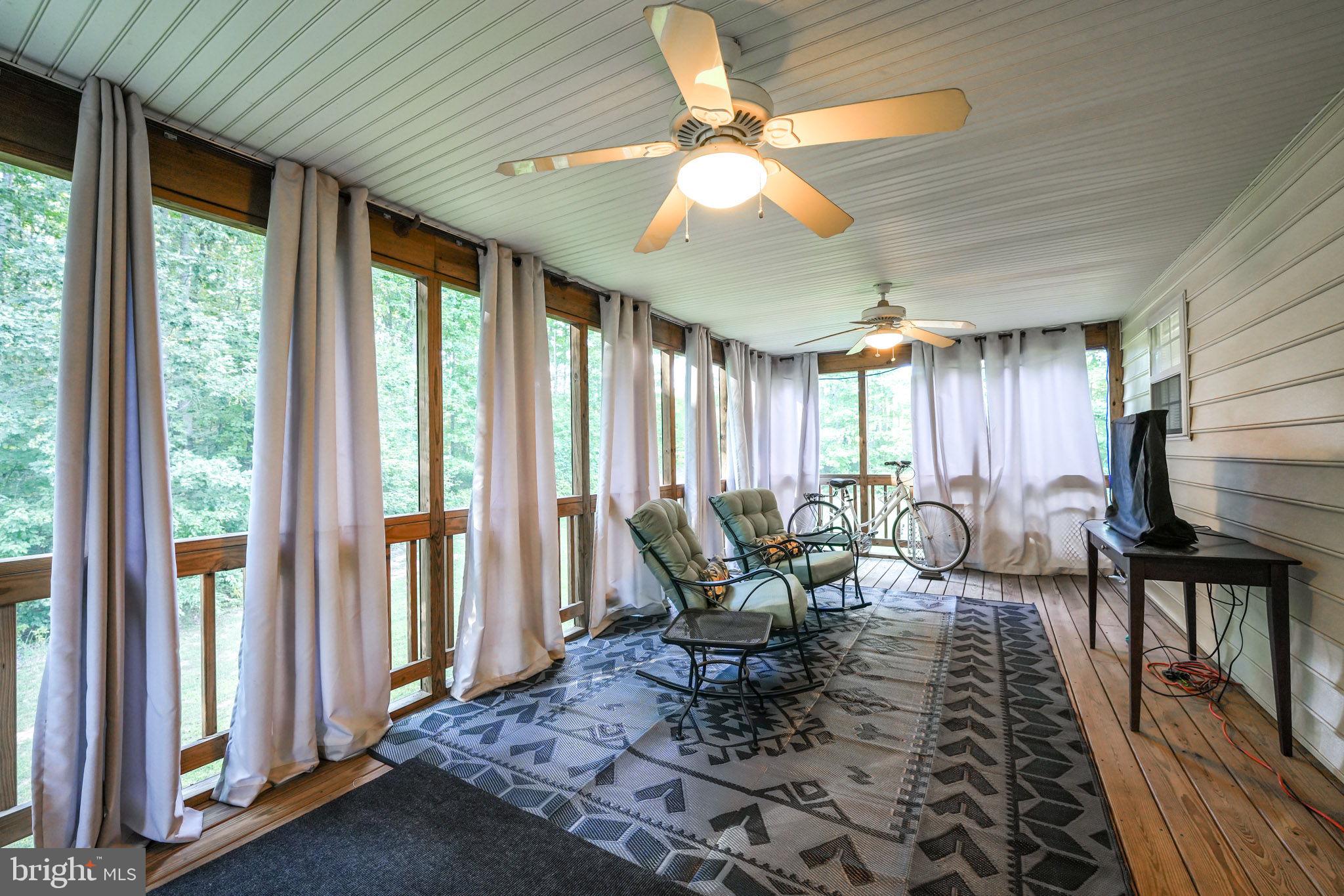 UNIONVILLE CROSSING - Residential