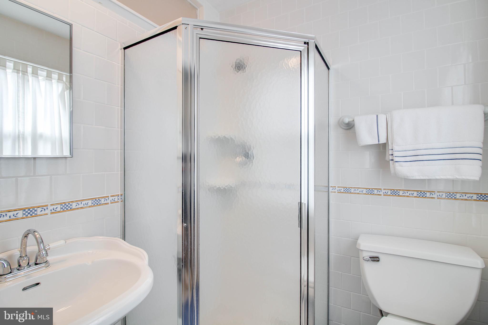 MONTROSE - Residential