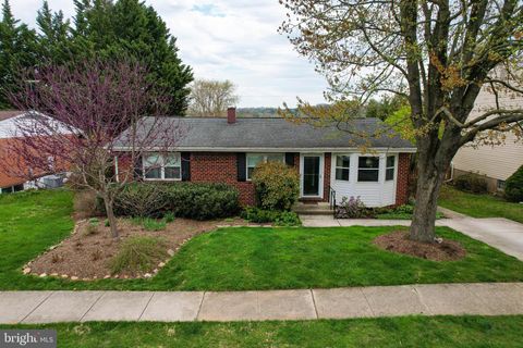 Homes For Sale - 10113 Daventry Drive<br/> Baltimore County, COCKEYSVILLE, MD 21030