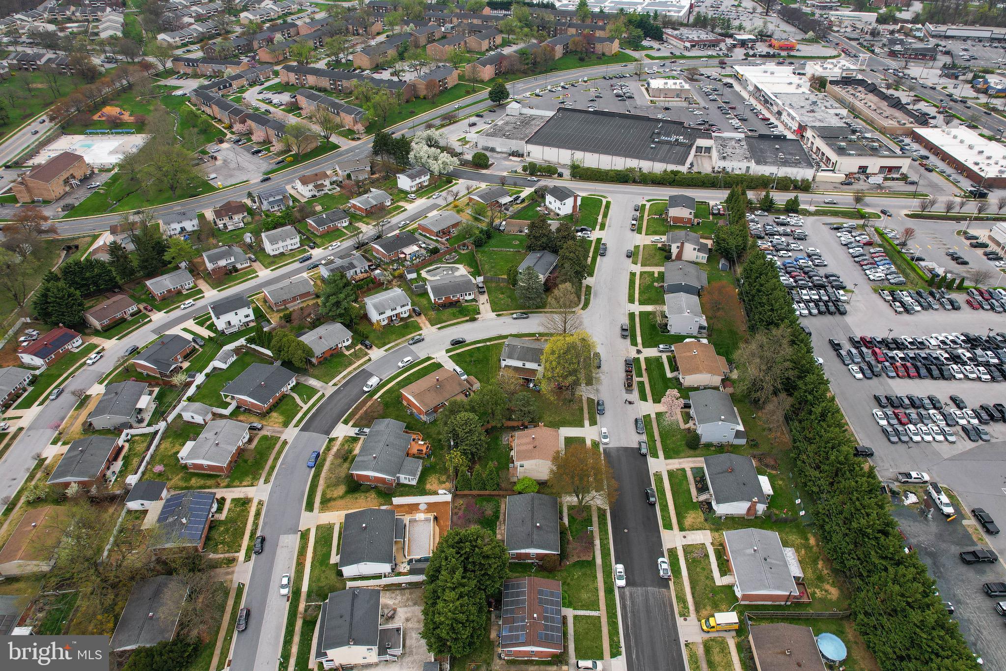 MONTROSE - Residential