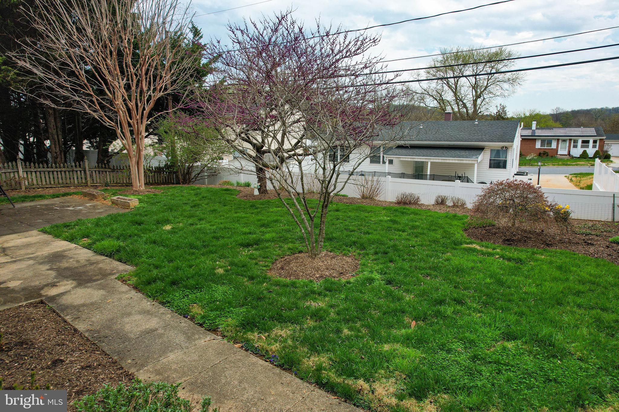 MONTROSE - Residential