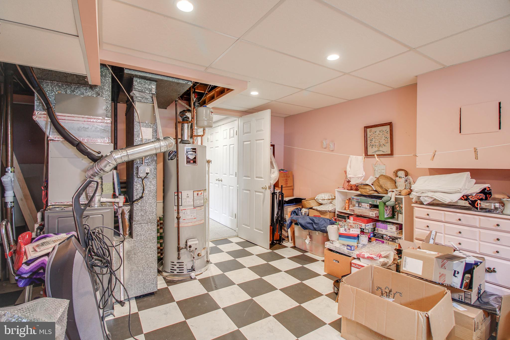 MONTROSE - Residential