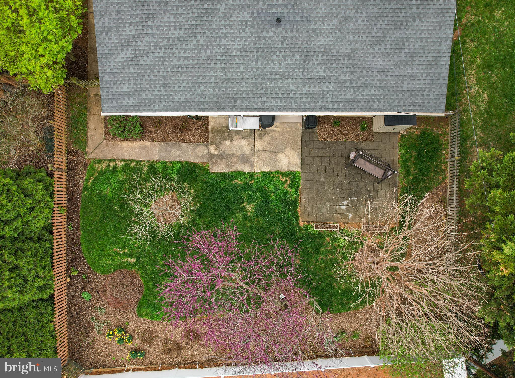 MONTROSE - Residential