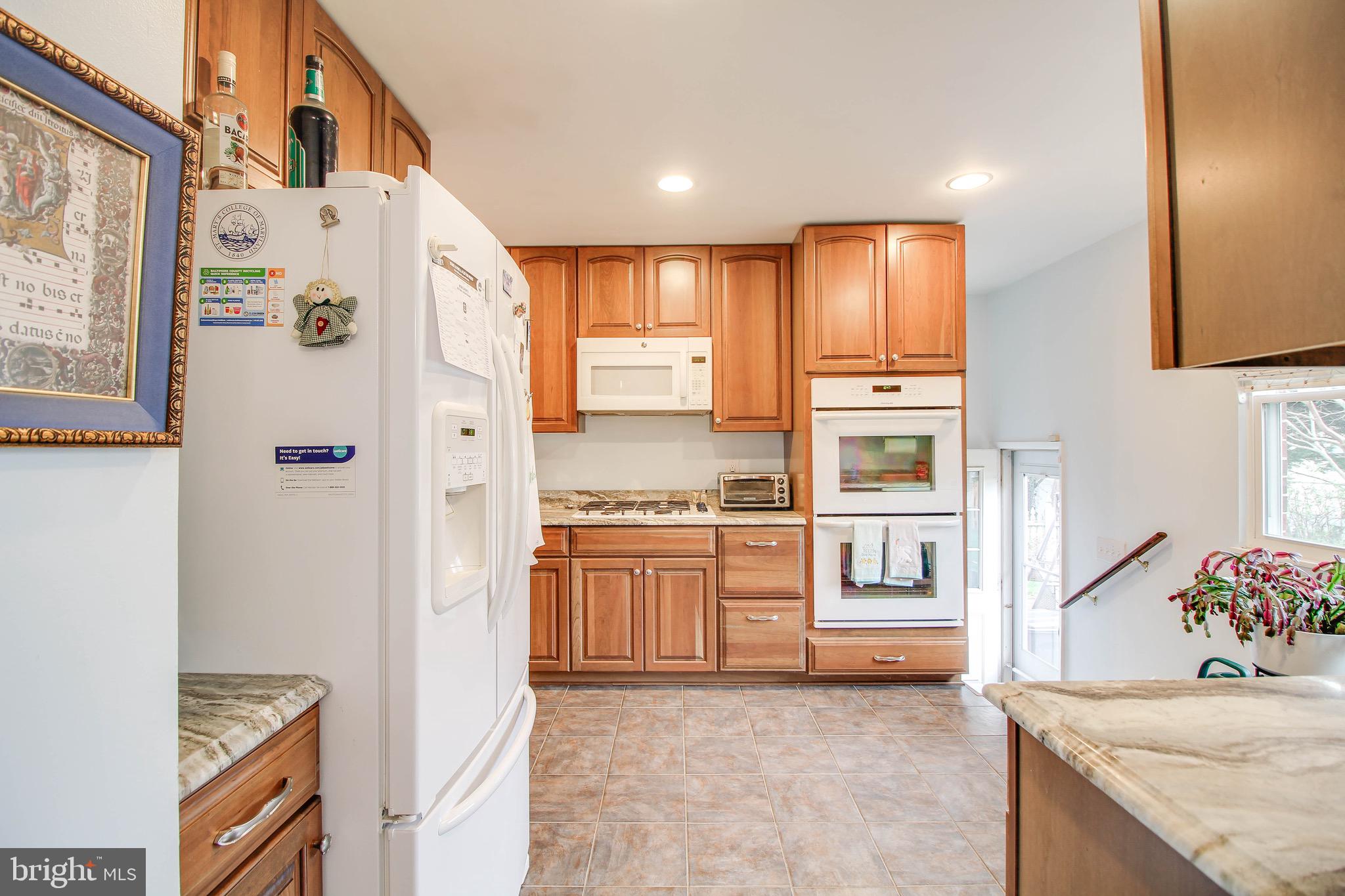 MONTROSE - Residential