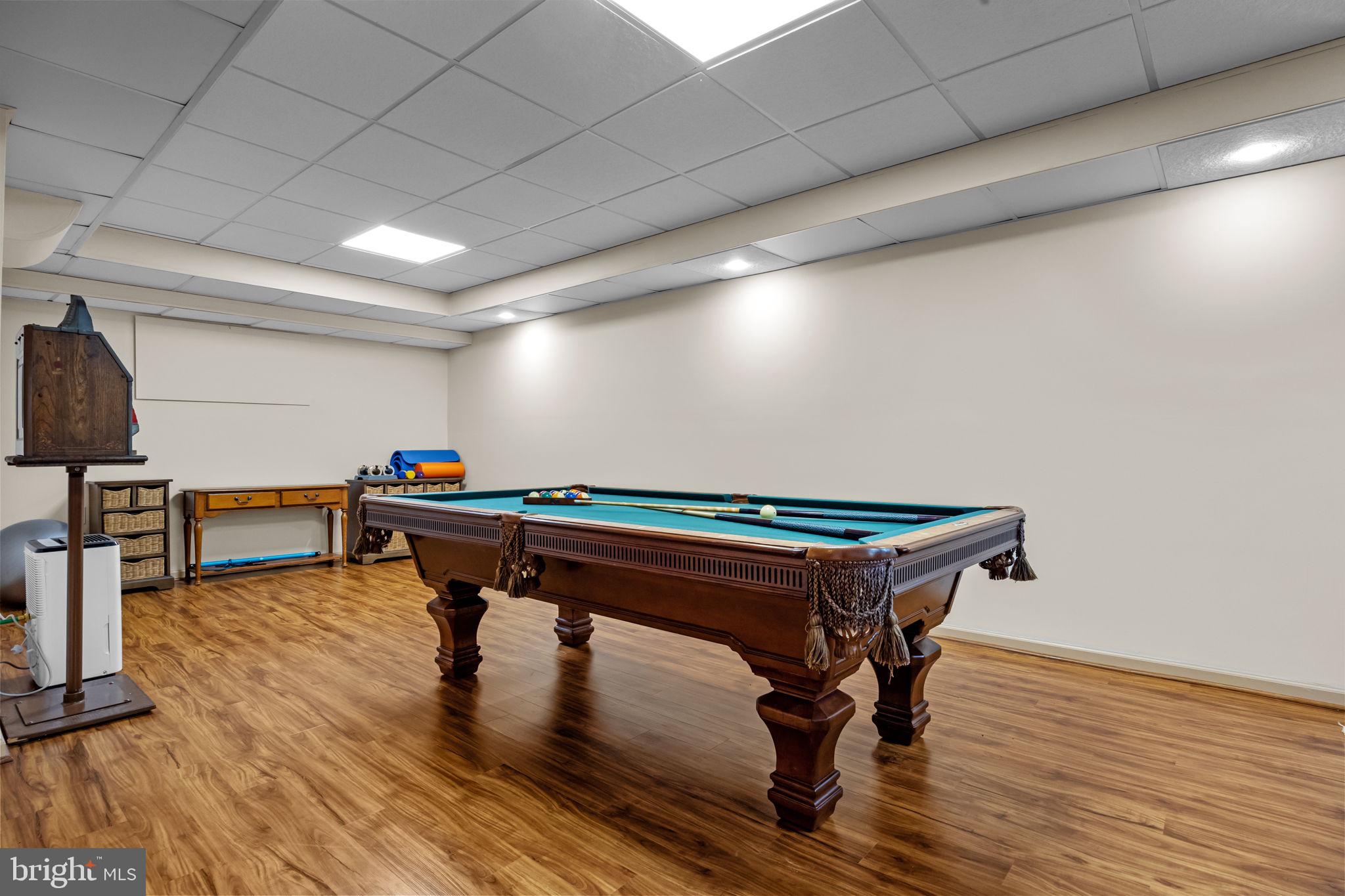 HUNTINGDON VALLEY - Residential