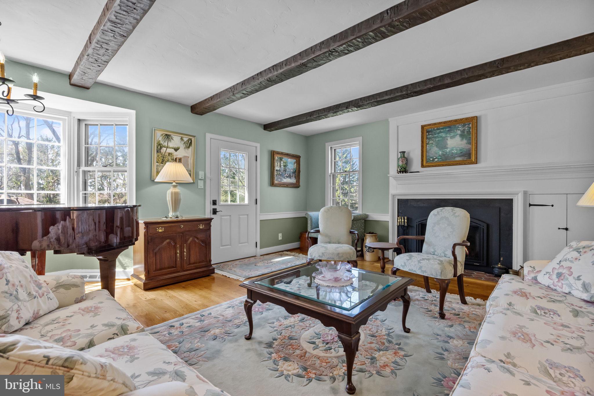 HUNTINGDON VALLEY - Residential