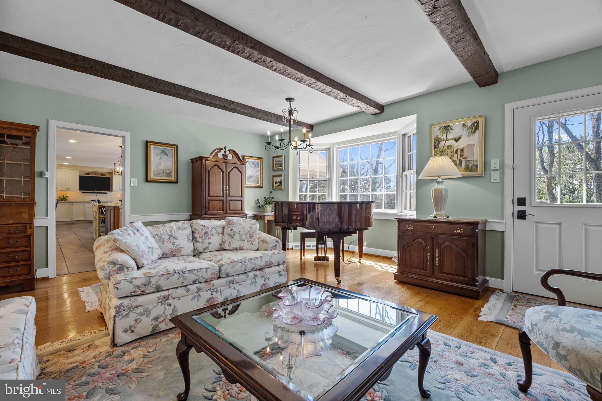 HUNTINGDON VALLEY - Residential