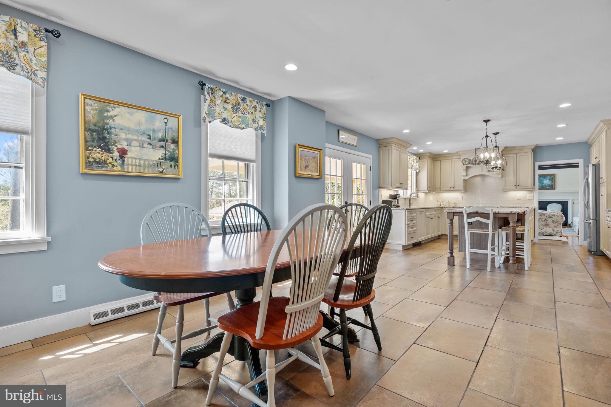 HUNTINGDON VALLEY - Residential