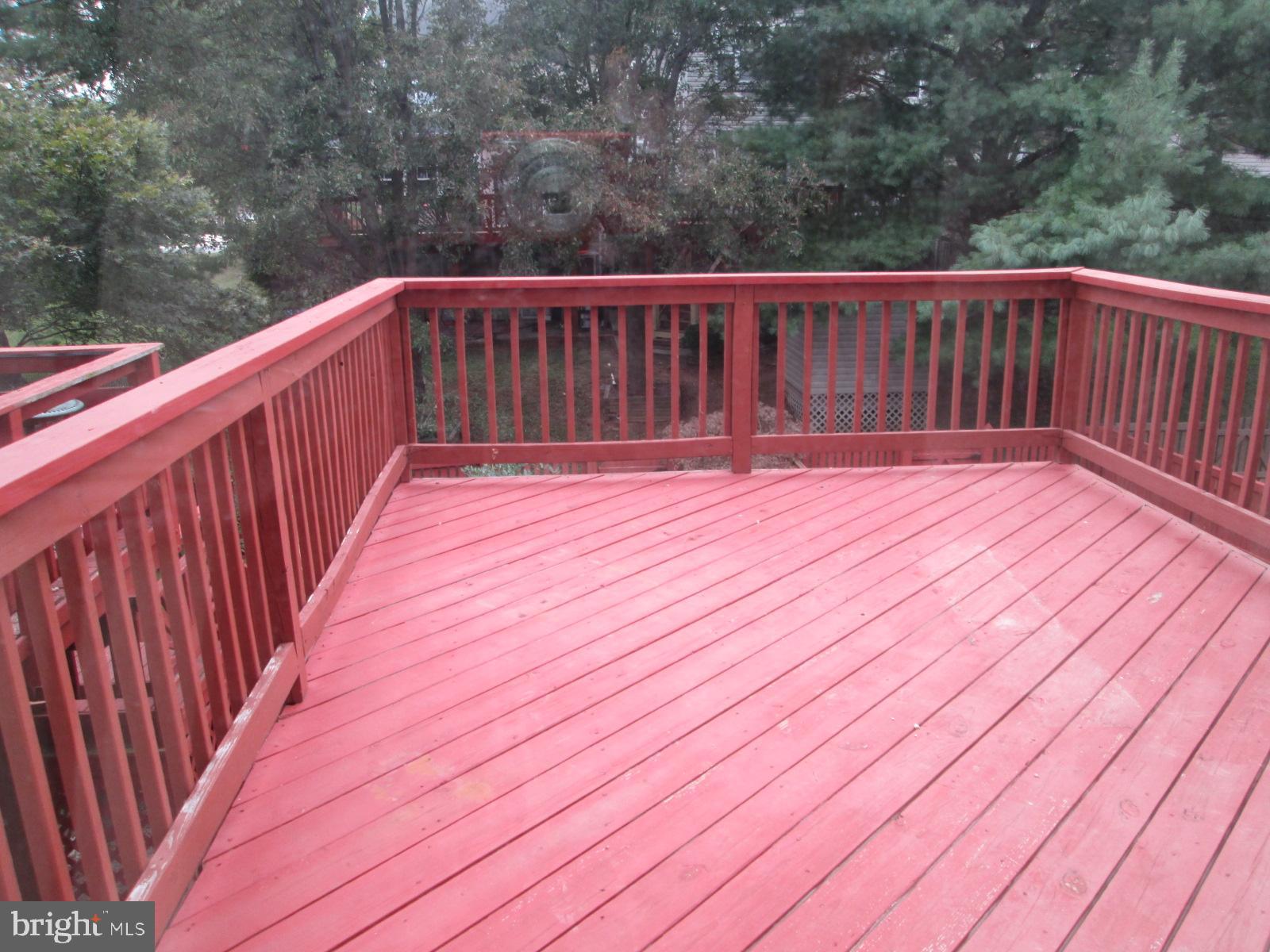 HICKORY OVERLOOK - Residential Lease