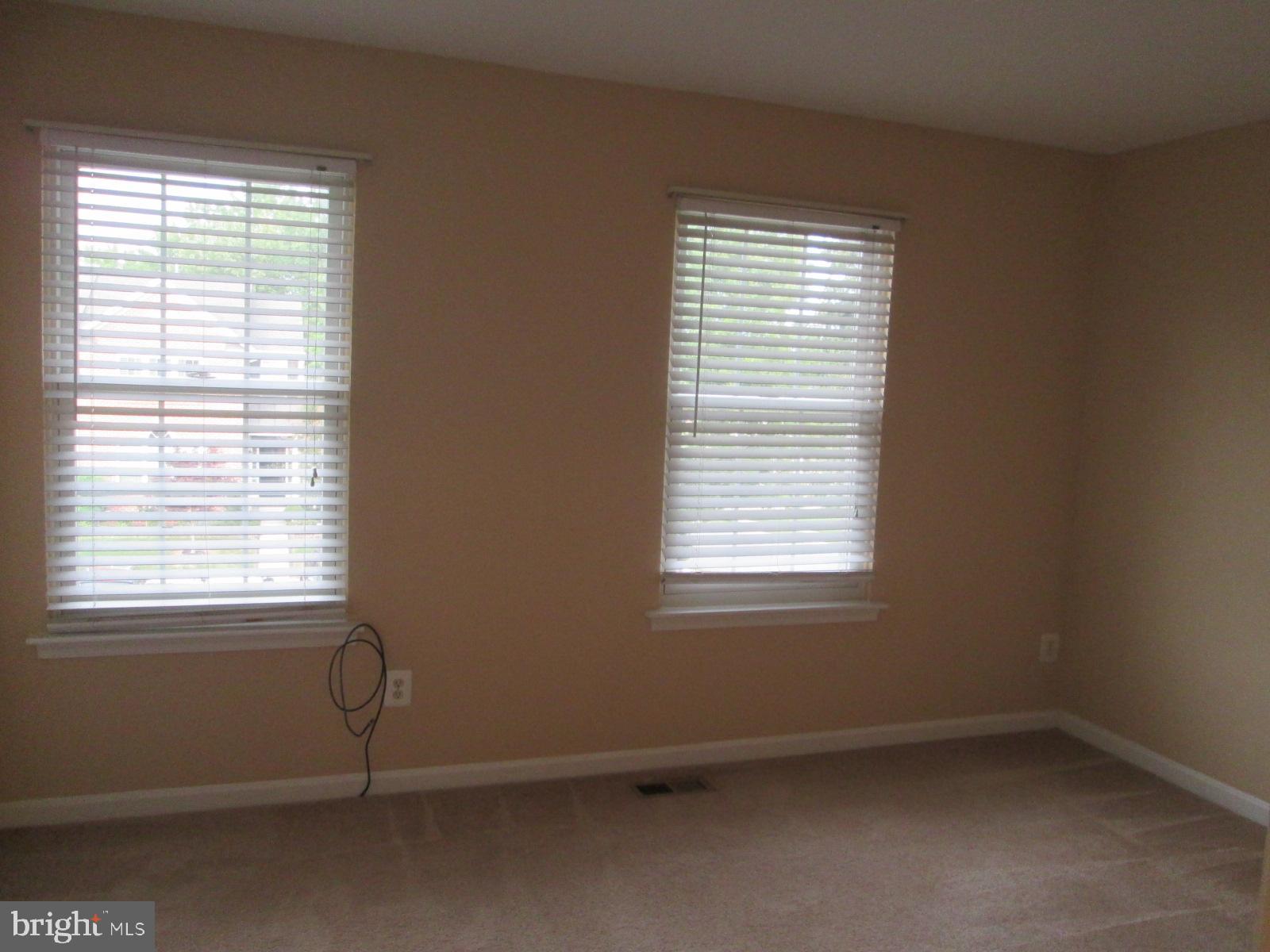 HICKORY OVERLOOK - Residential Lease