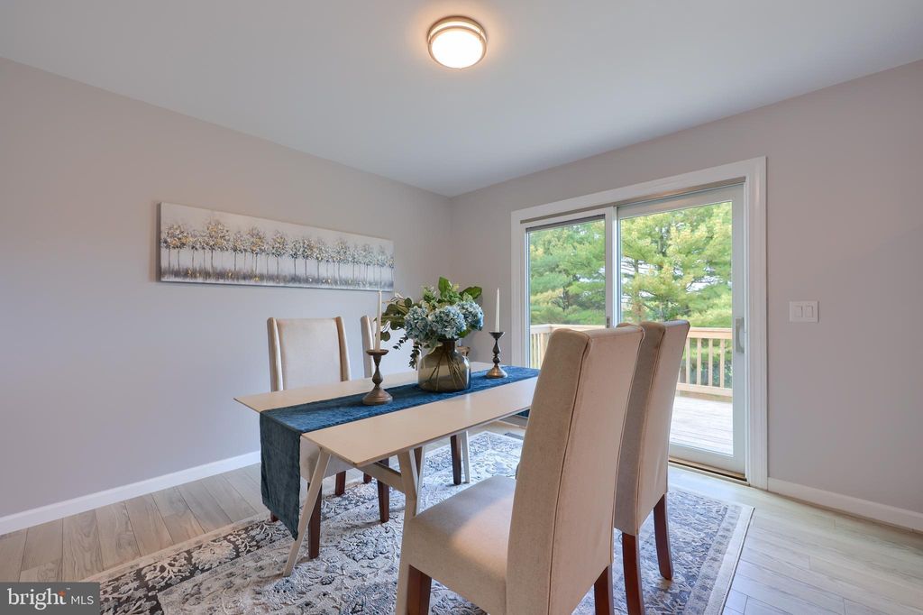 Photo of 111 Pebble Run, Lancaster, PA 17602 (MLS # PALA2042400)