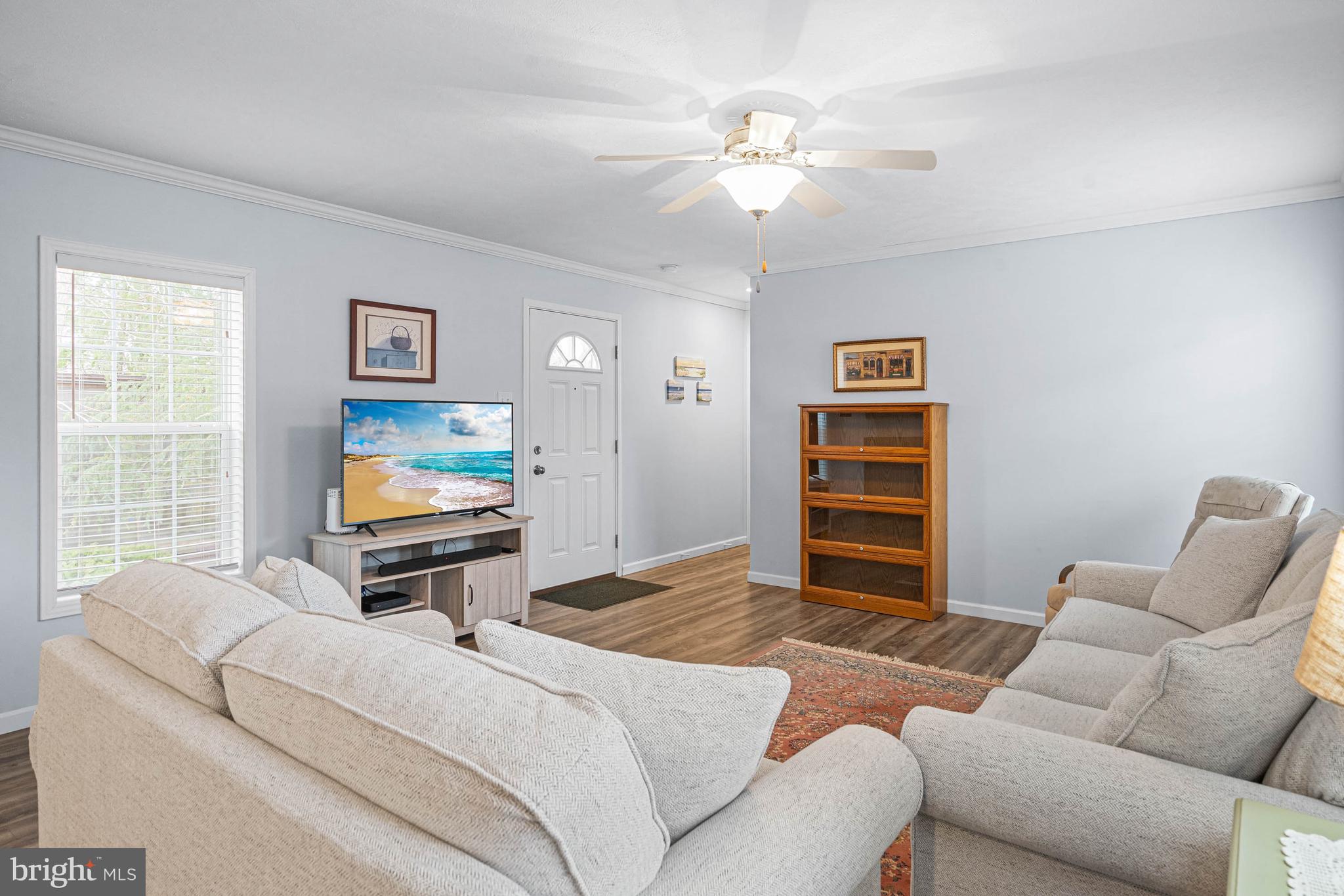 ANGOLA BEACH - Residential