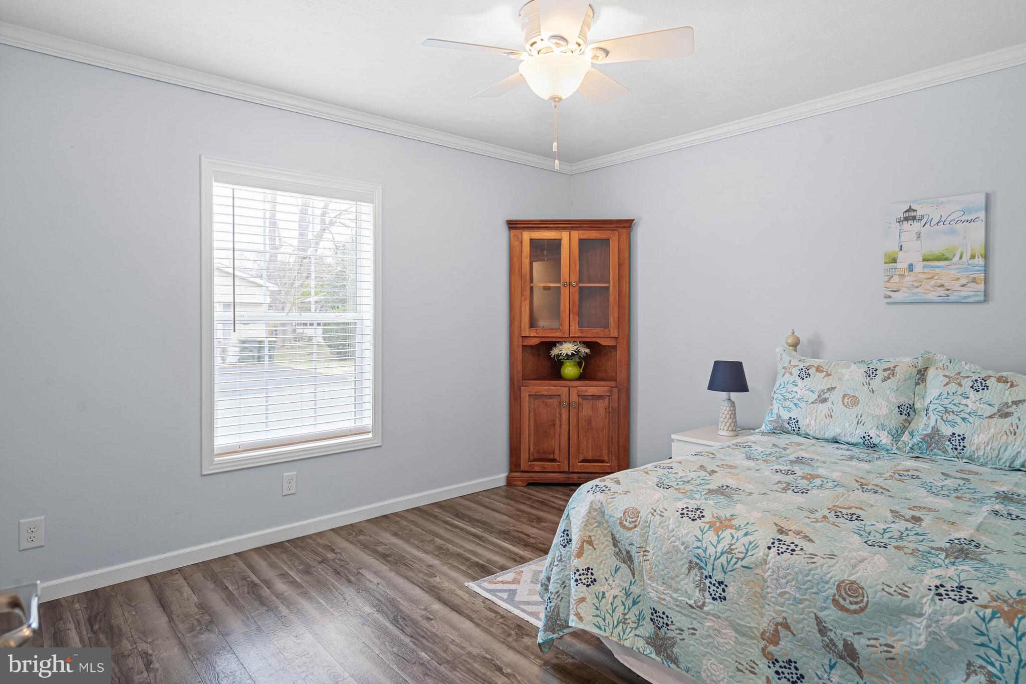 ANGOLA BEACH - Residential