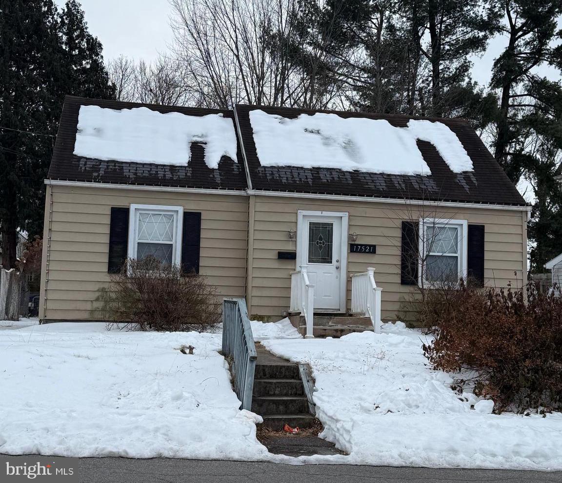 HALFWAY - Residential