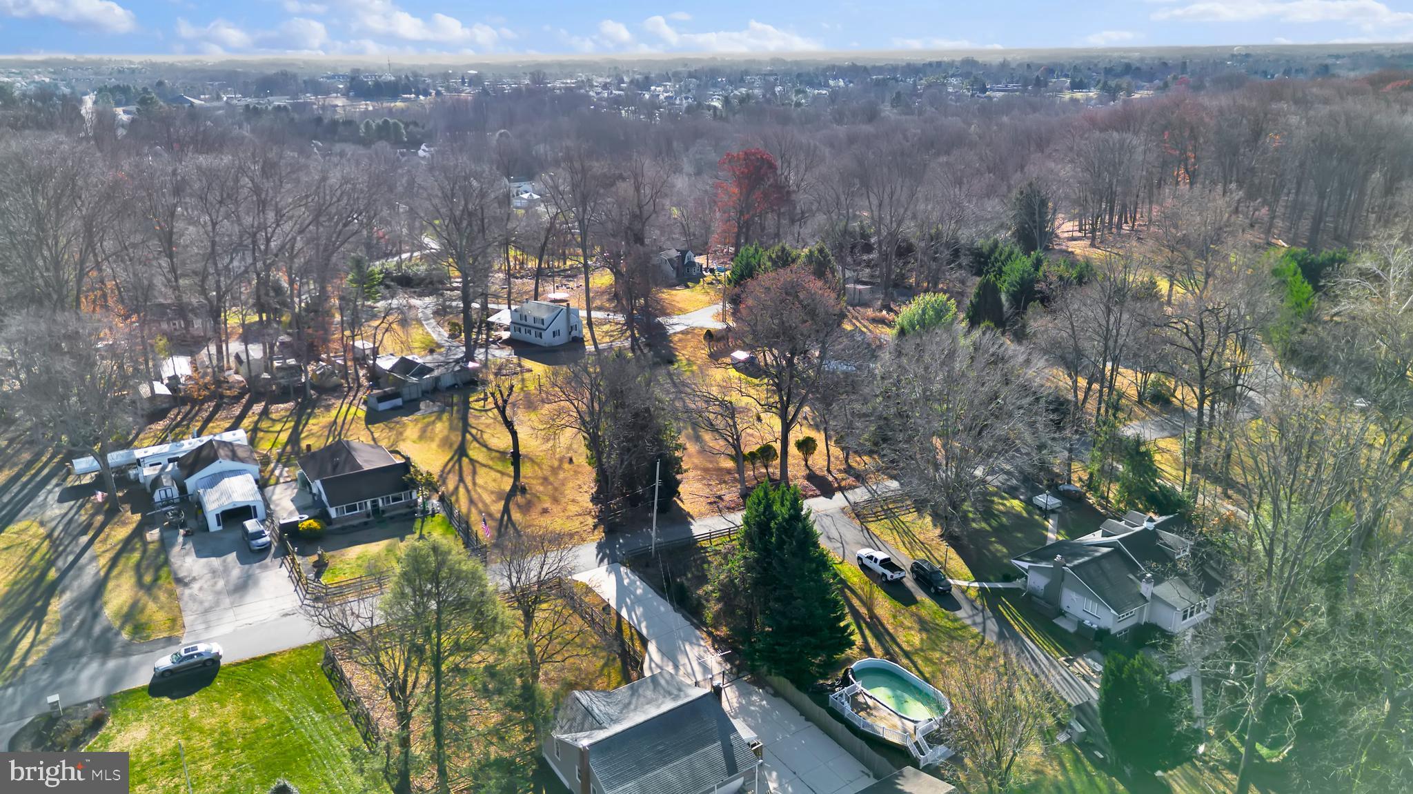 PERRY HALL - Residential