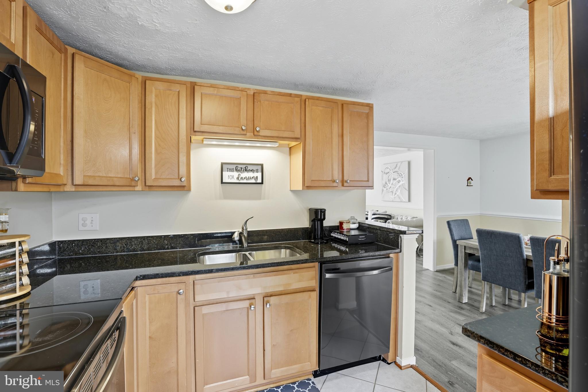 WILLOWCREST - Residential