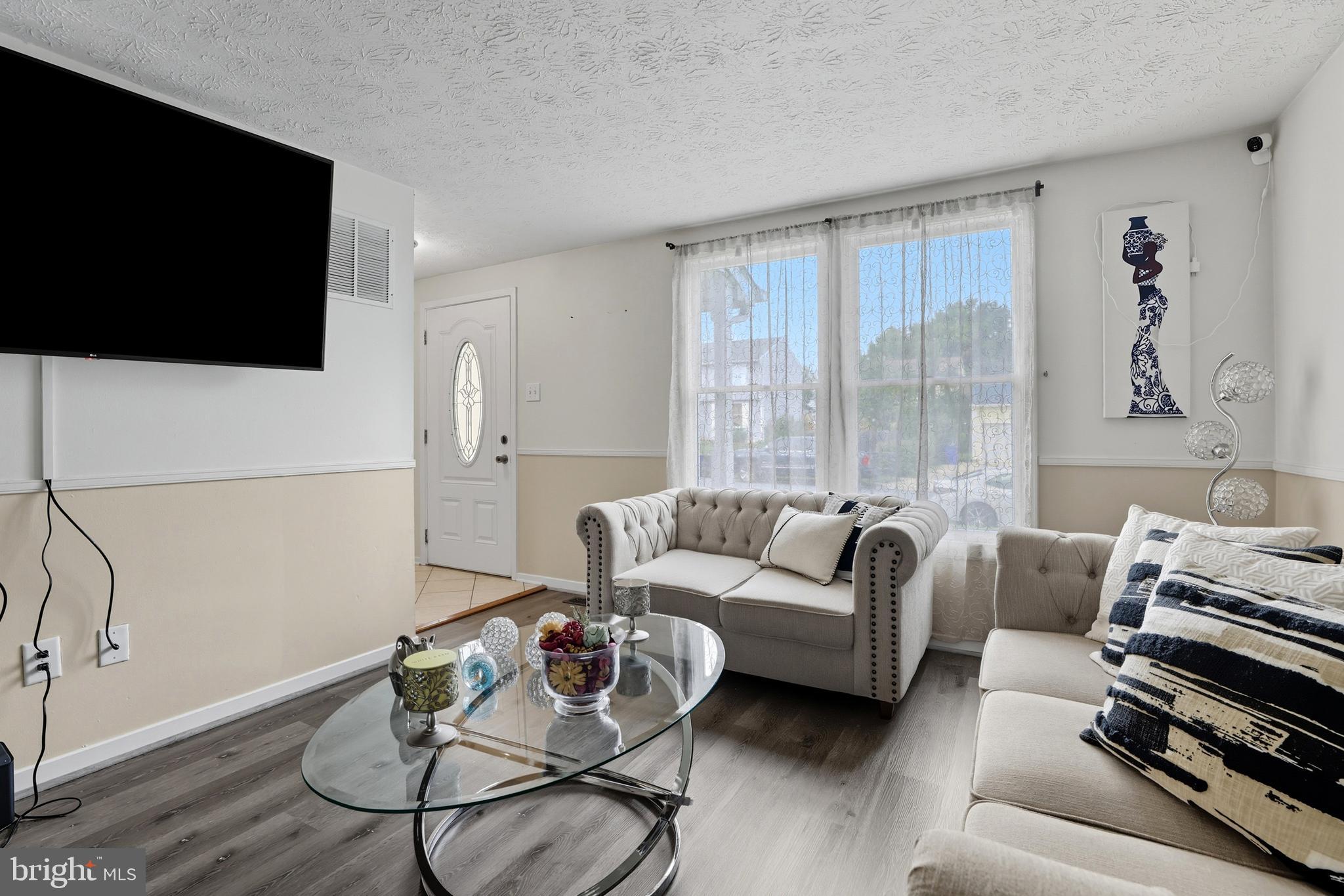 WILLOWCREST - Residential