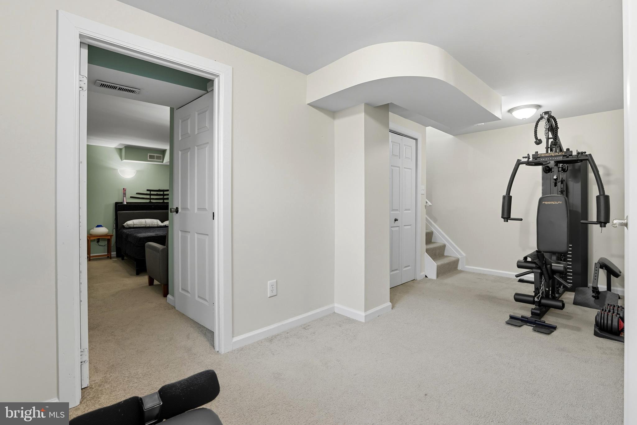 WILLOWCREST - Residential