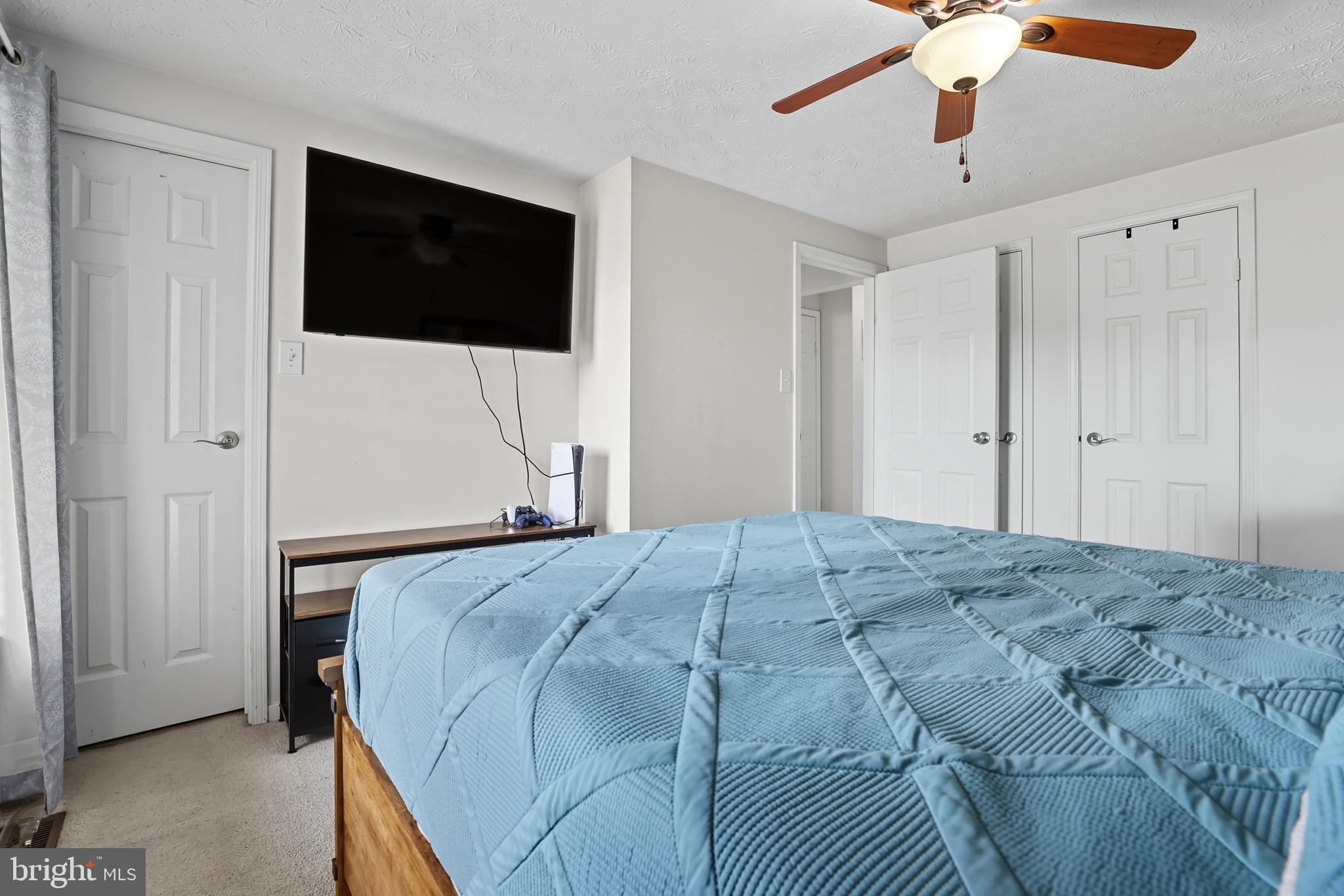 WILLOWCREST - Residential