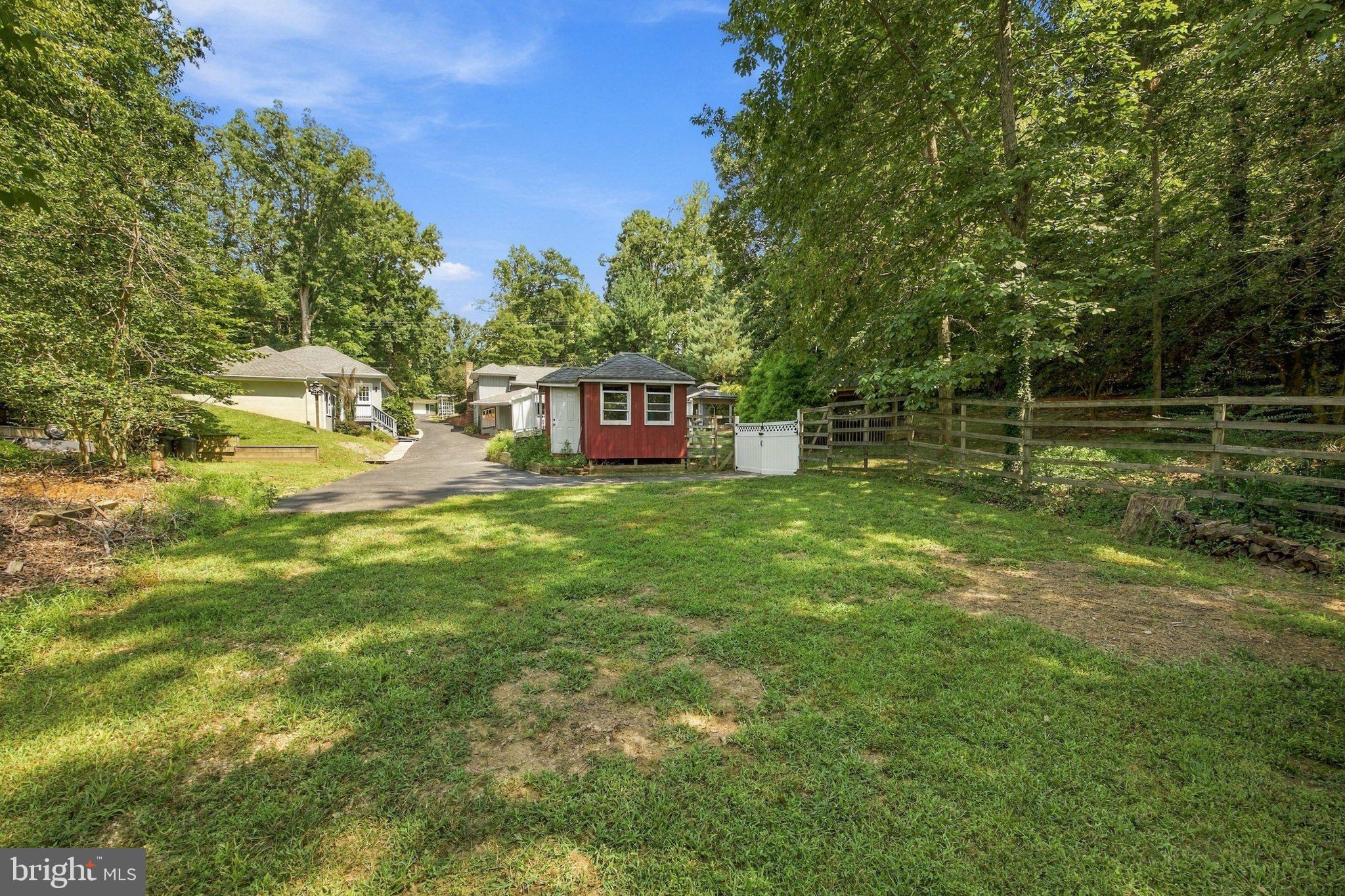 12379 ALGONQUIN TRL TRAIL