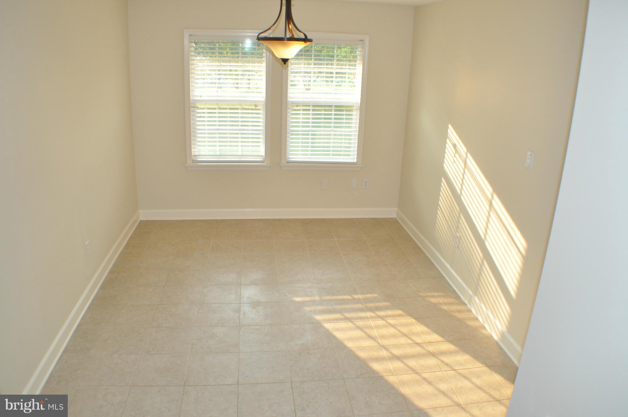 NEWTOWN VILLAGE SUB - Residential