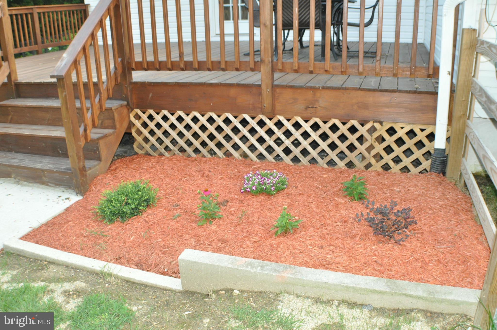 NEWTOWN VILLAGE SUB - Residential