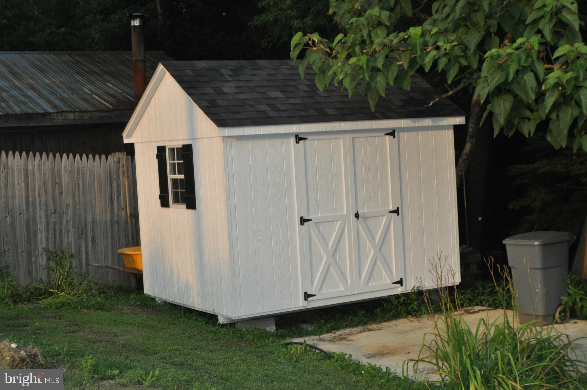 NEWTOWN VILLAGE SUB - Residential