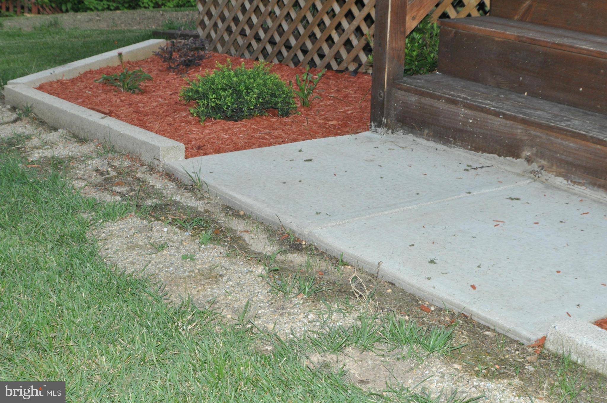 NEWTOWN VILLAGE SUB - Residential