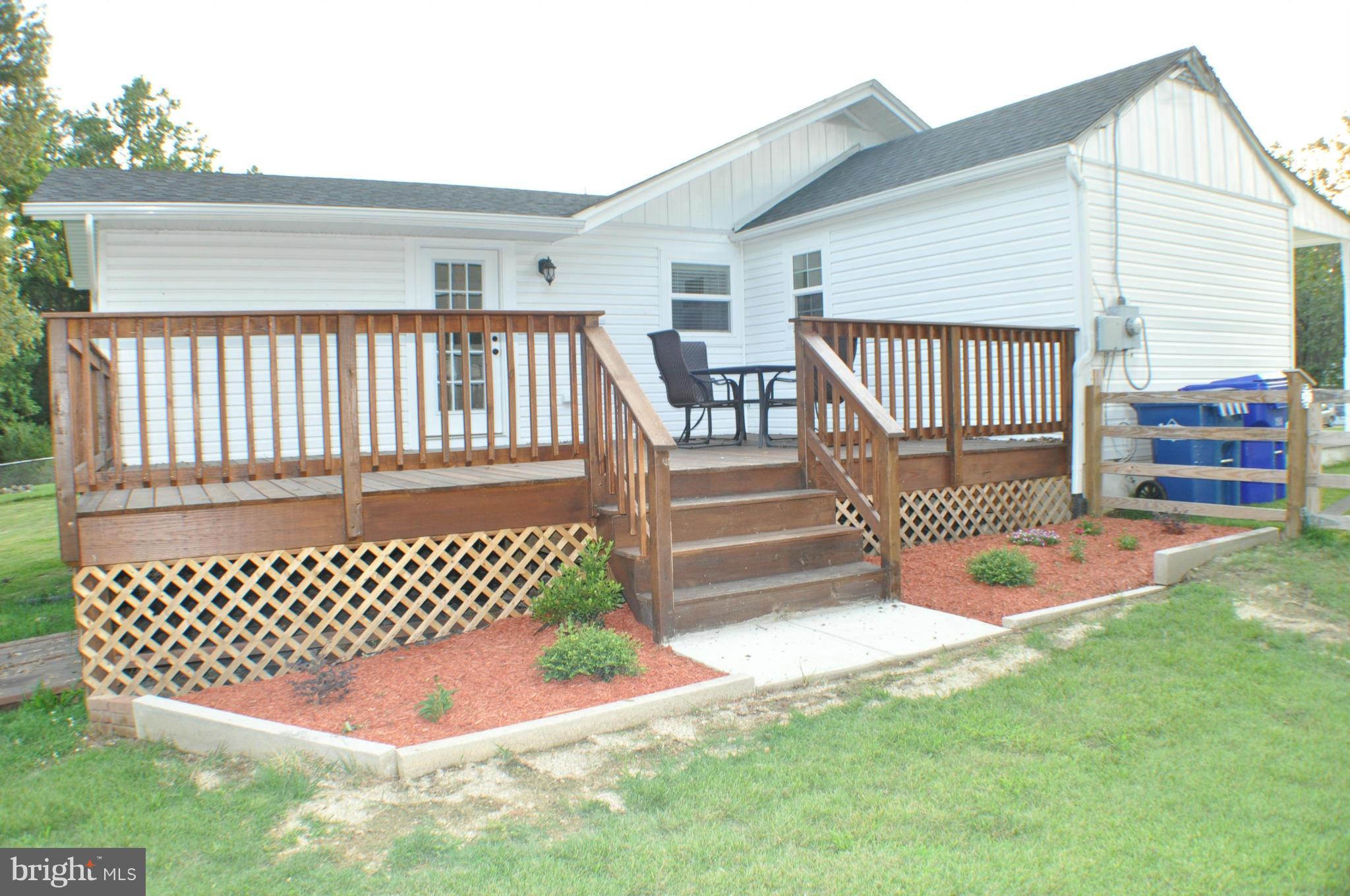 NEWTOWN VILLAGE SUB - Residential