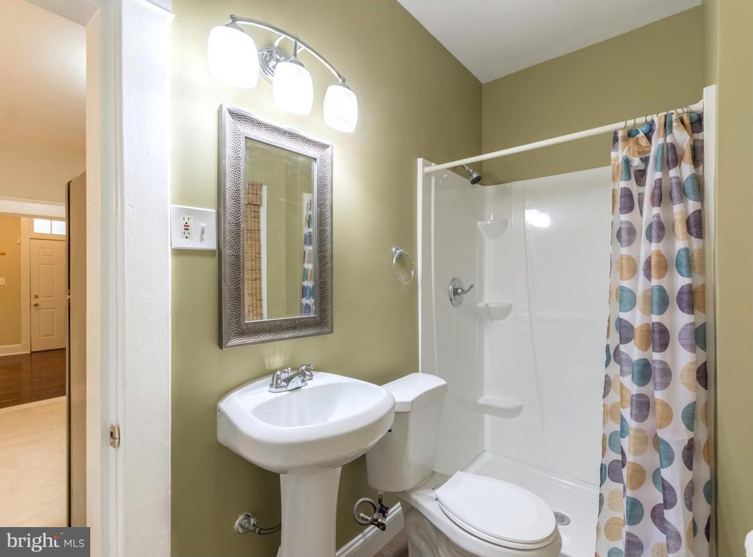 HOWARD PARK - Residential