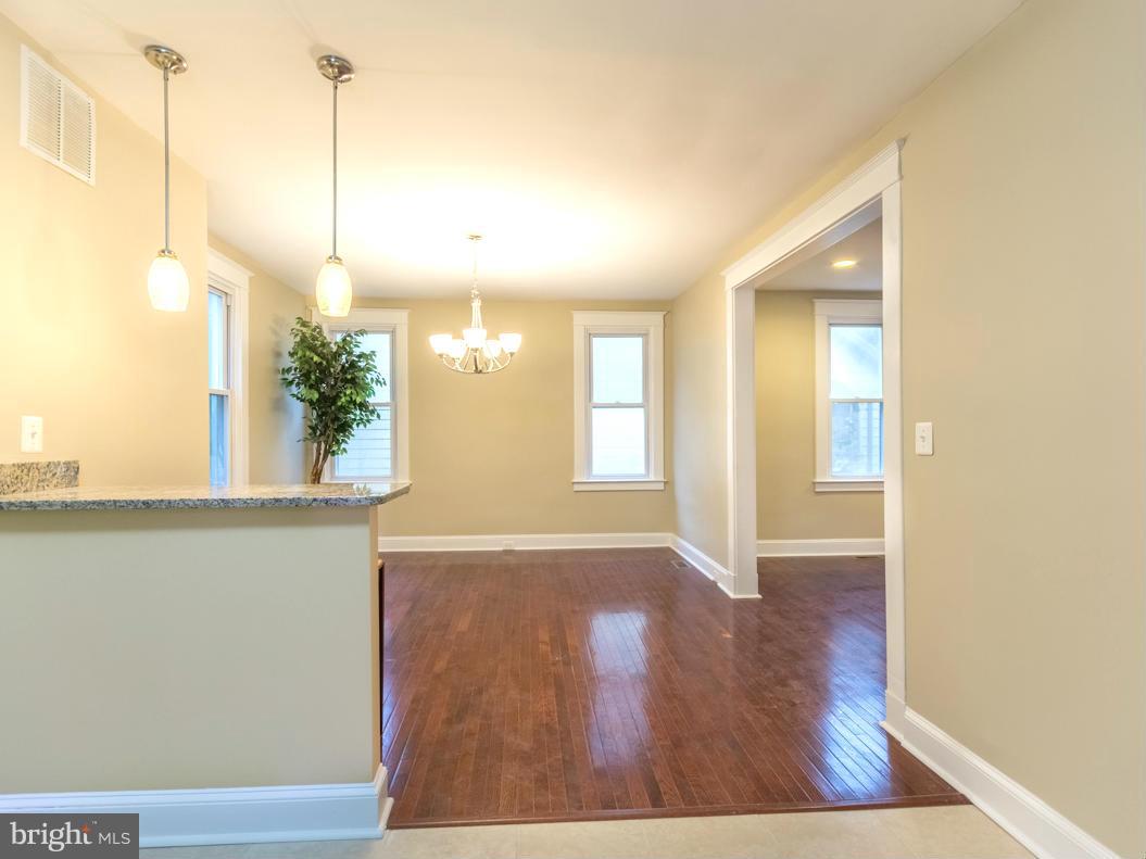 HOWARD PARK - Residential