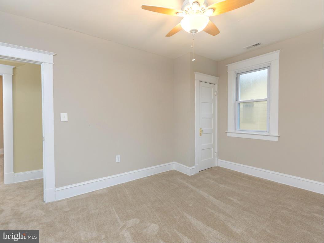 HOWARD PARK - Residential