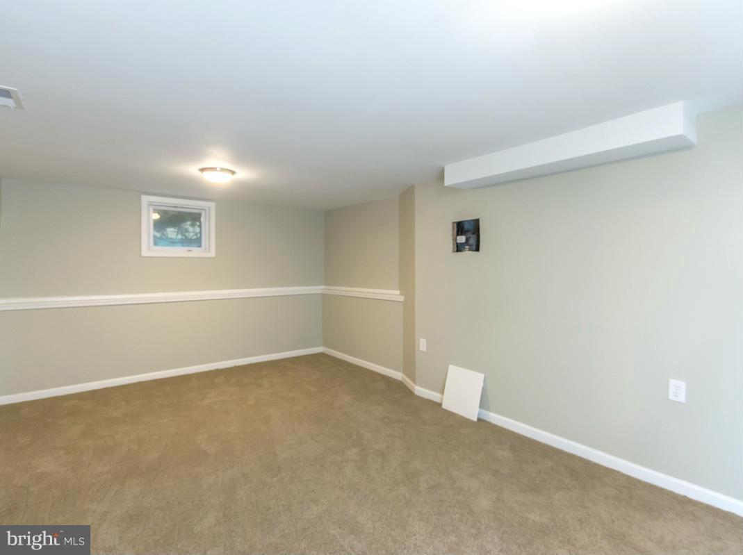 HOWARD PARK - Residential