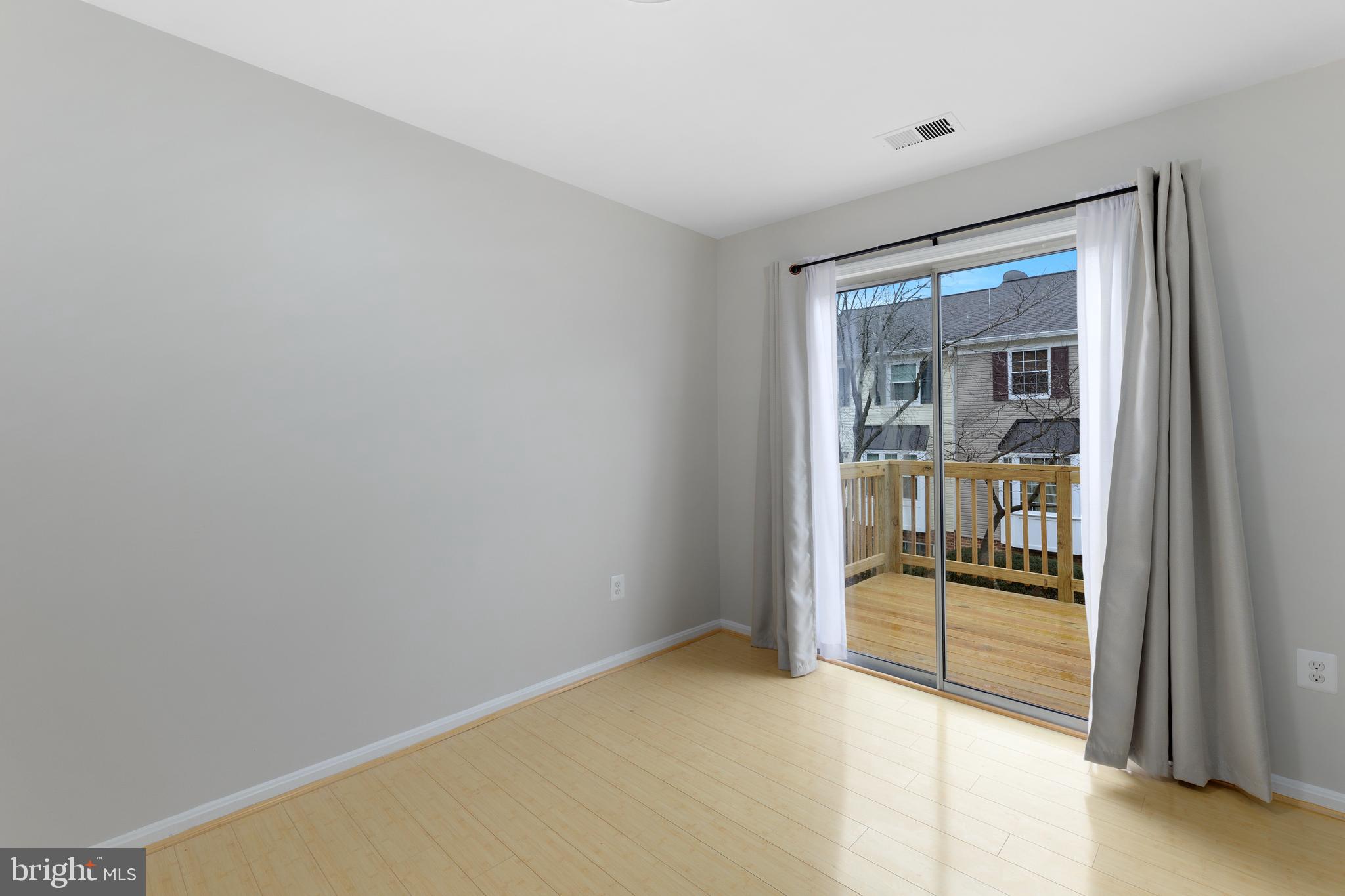 HERITAGE GATE - Residential