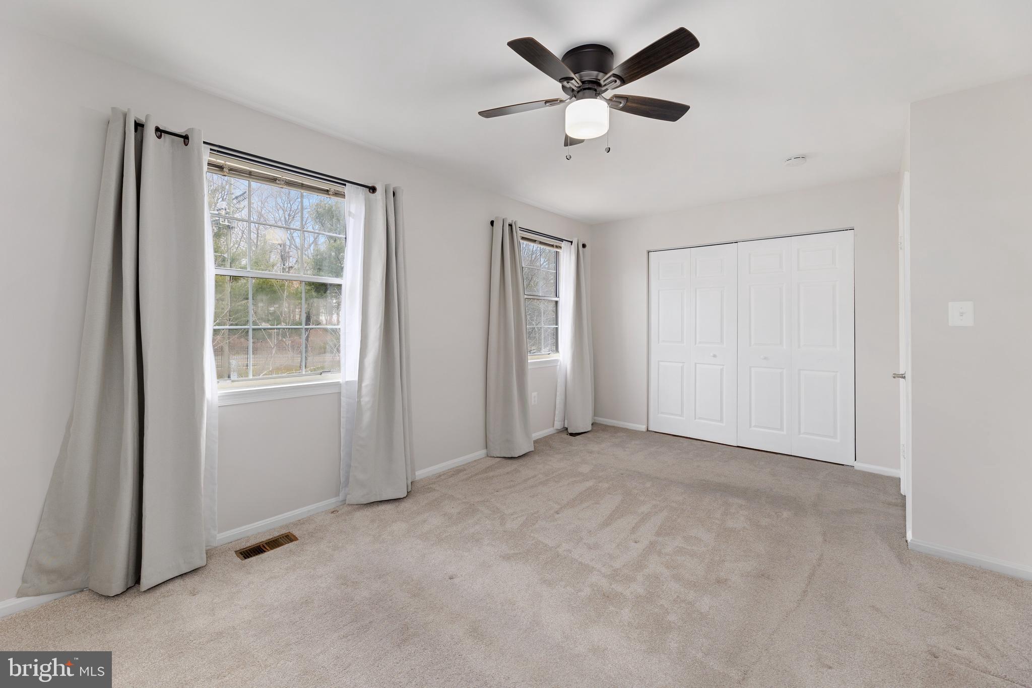 HERITAGE GATE - Residential