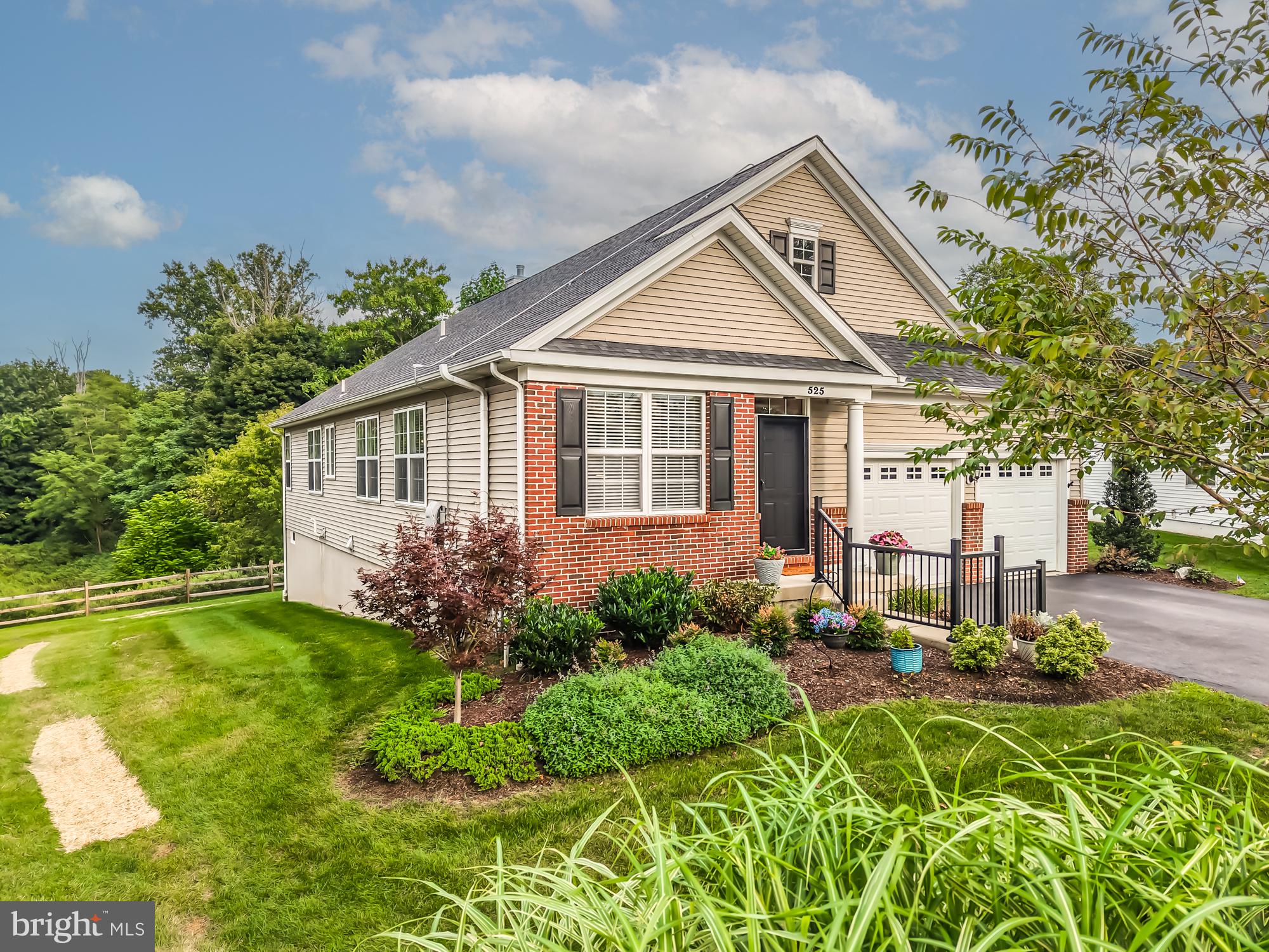 525 MCELREE LANE