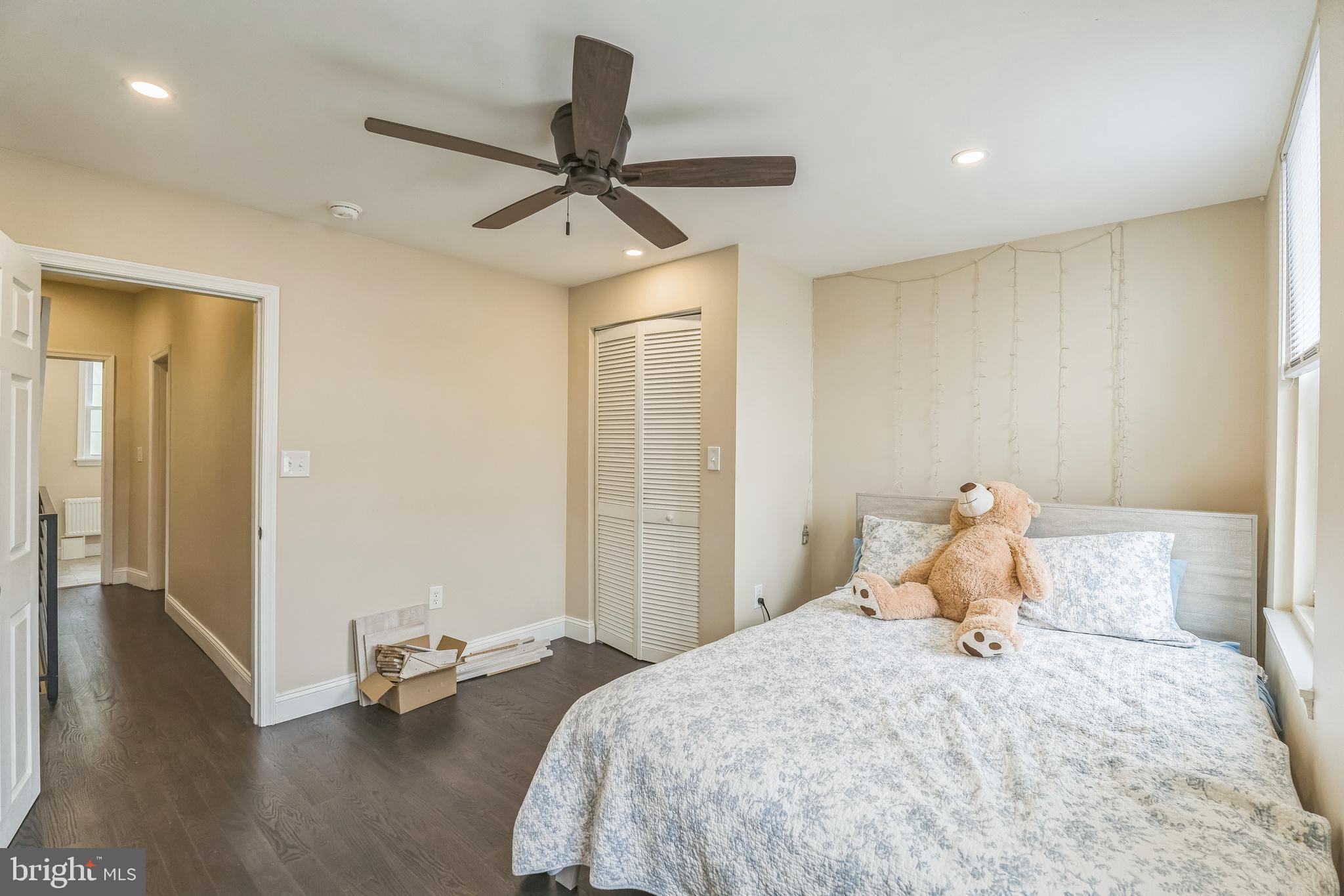 PORT RICHMOND - Residential