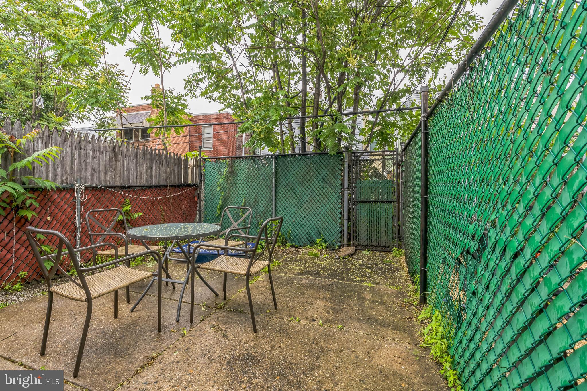 PORT RICHMOND - Residential