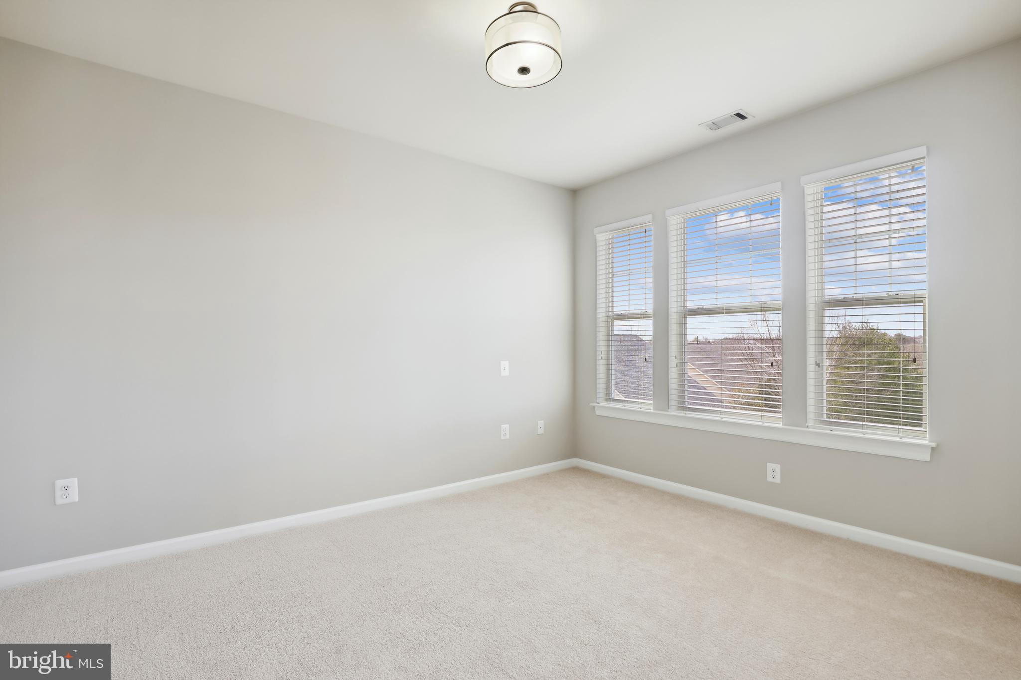 POTOMAC GREEN CONDOMINIUM - Residential