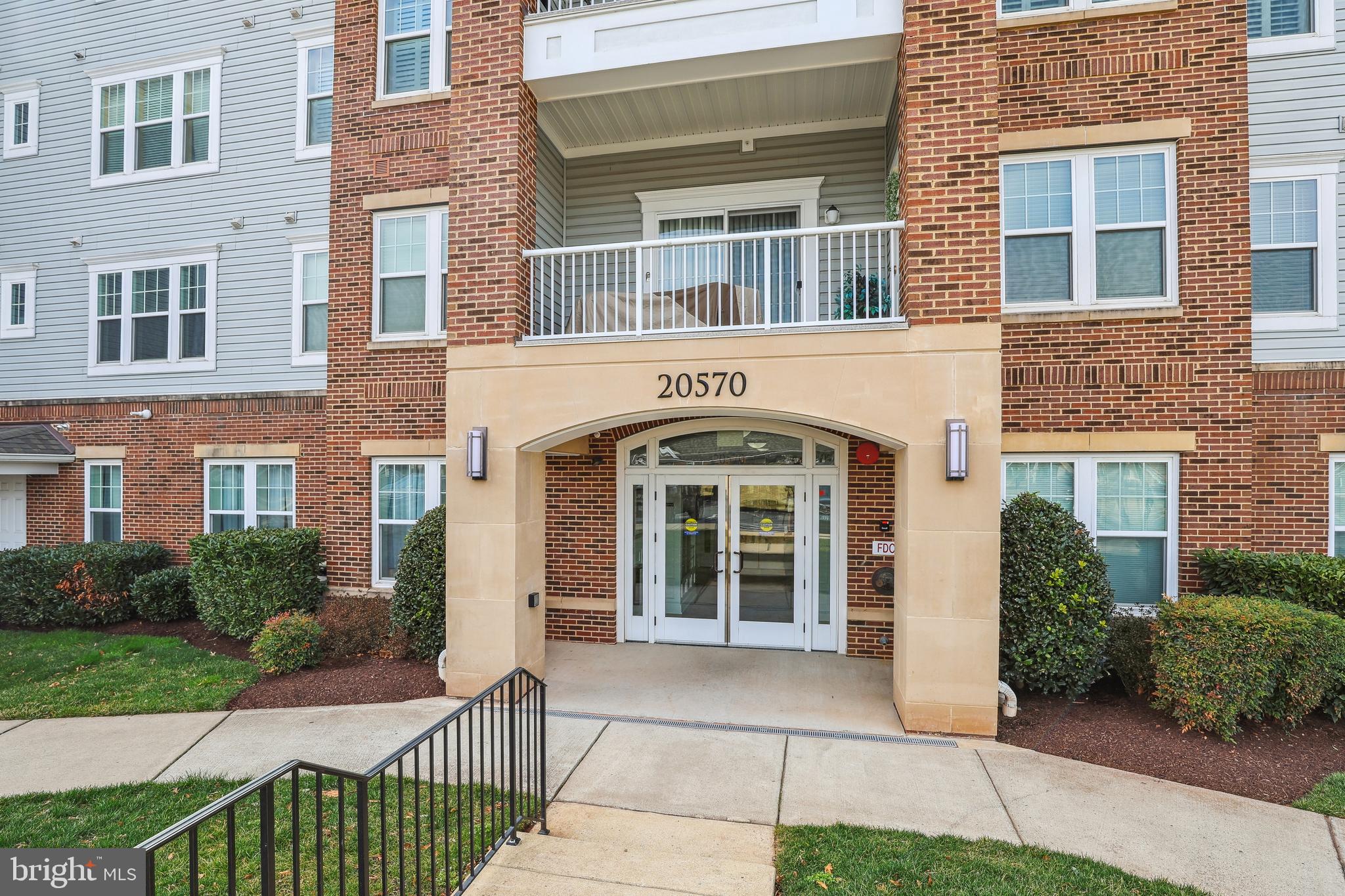 POTOMAC GREEN CONDOMINIUM - Residential