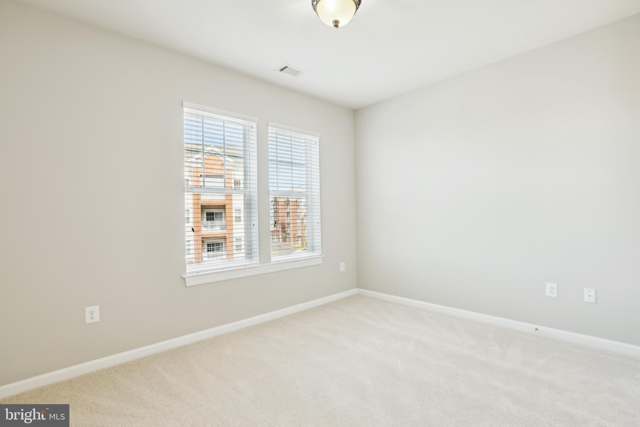 POTOMAC GREEN CONDOMINIUM - Residential