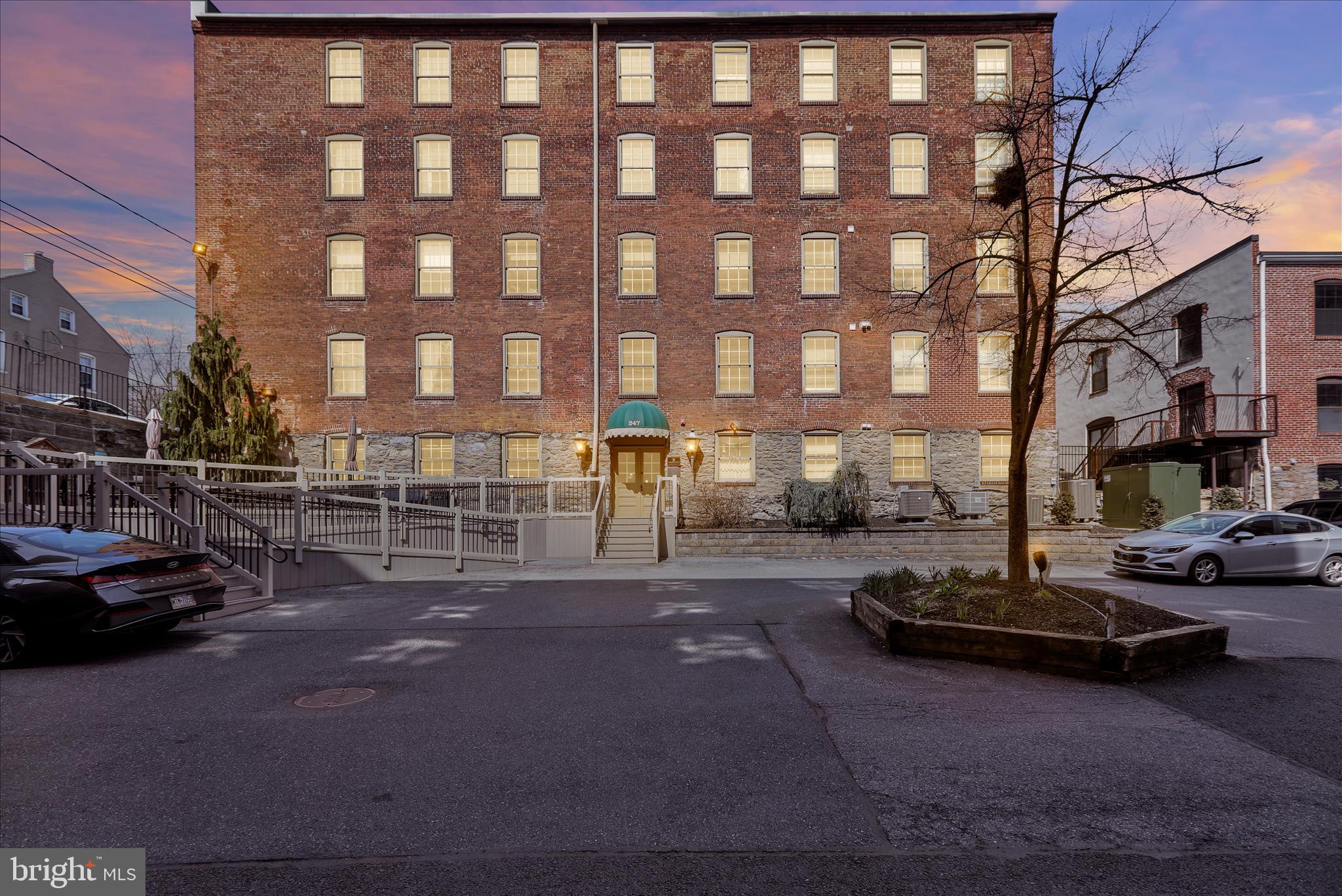 SHIPPEN PLACE - Residential