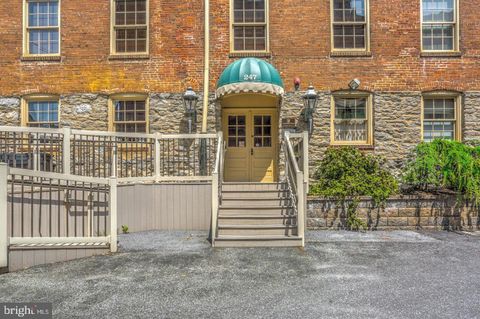 247 N SHIPPEN STREET 411 LANCASTER PA 17602