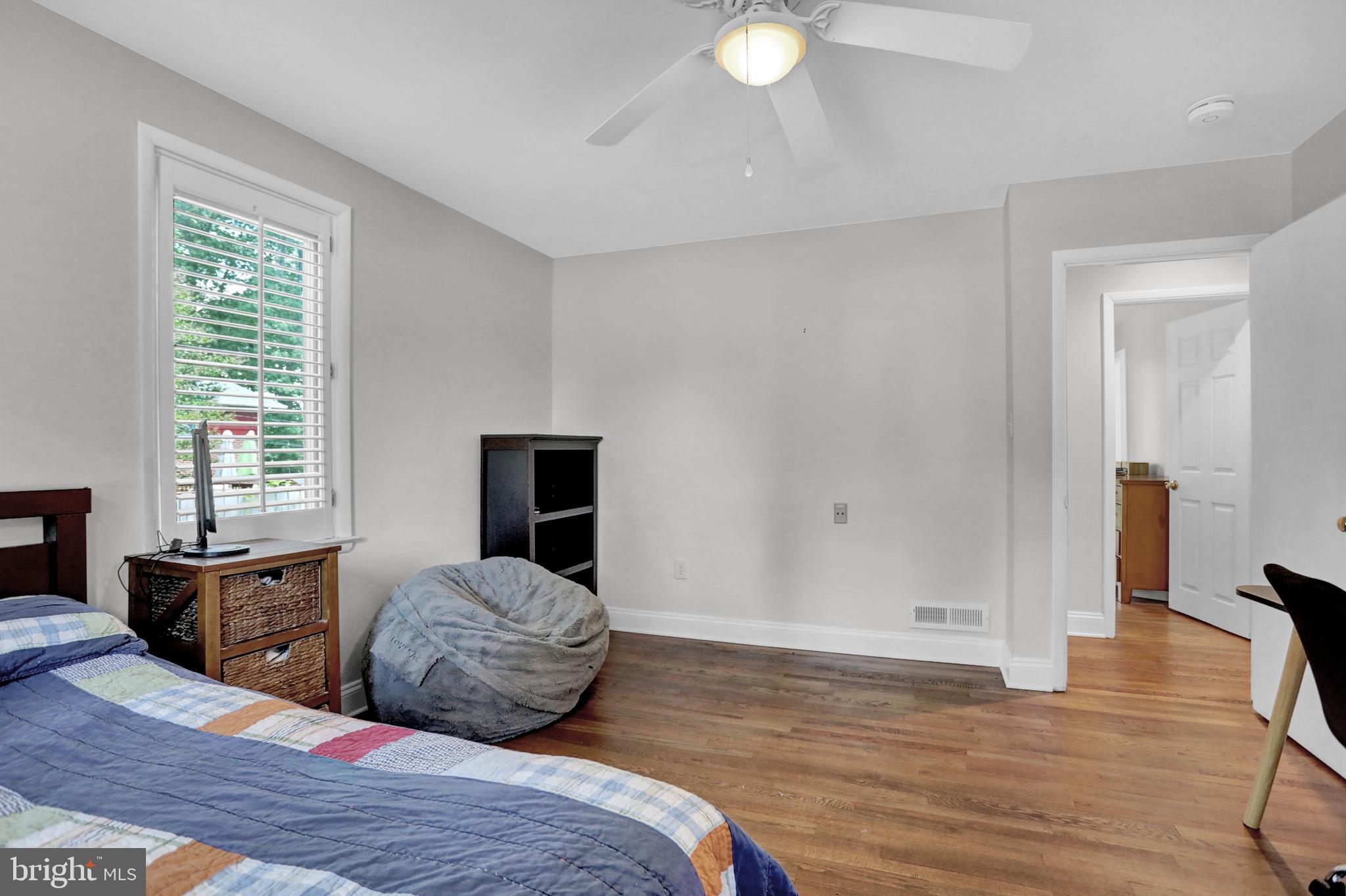 DULANEY FOREST - Residential Lease