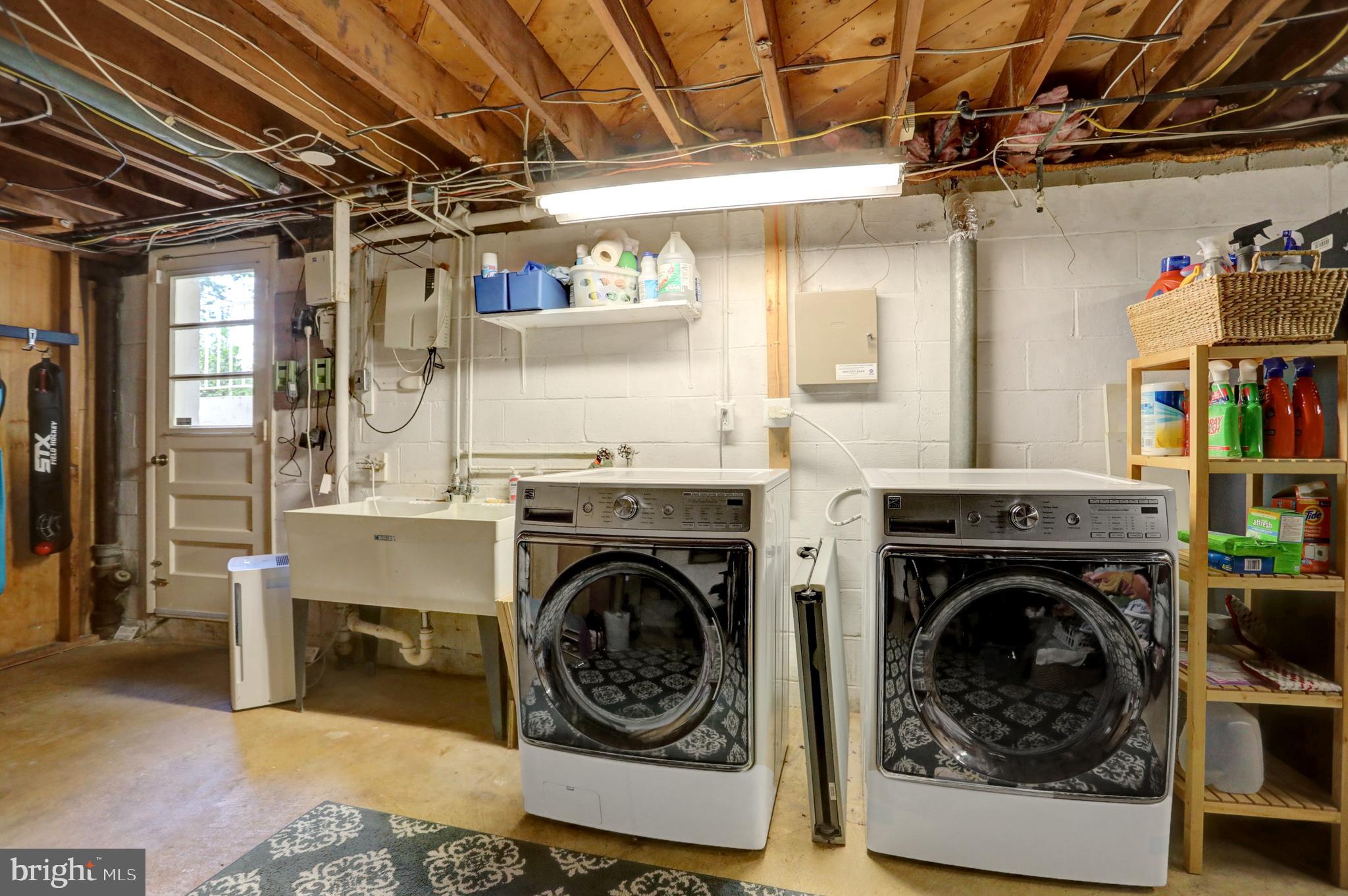 DULANEY FOREST - Residential Lease