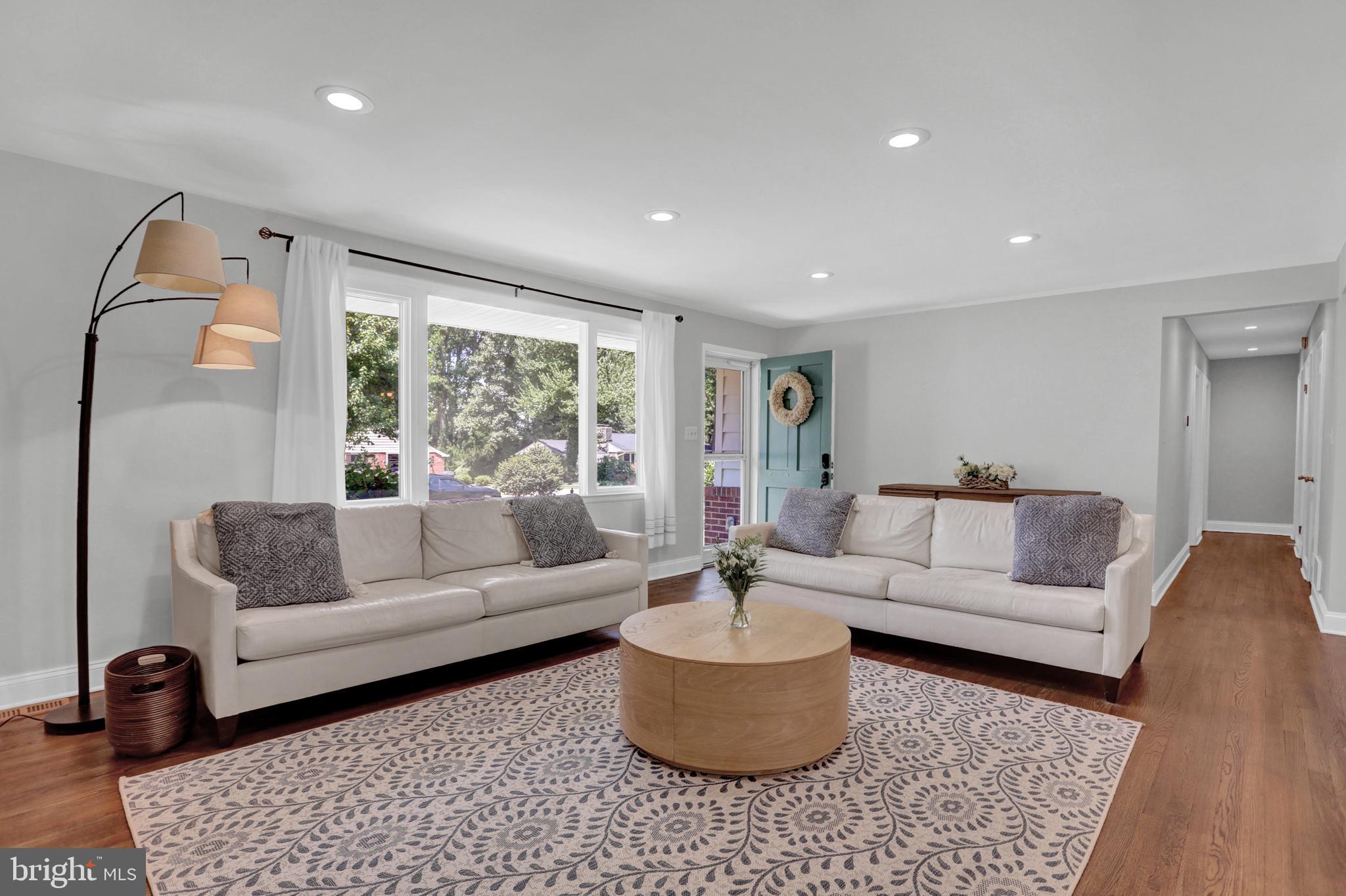 DULANEY FOREST - Residential Lease