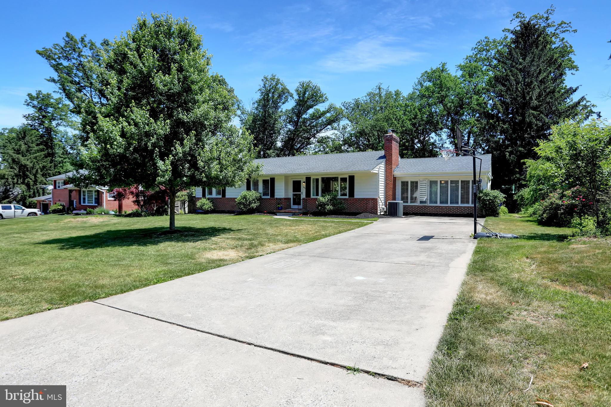 DULANEY FOREST - Residential Lease