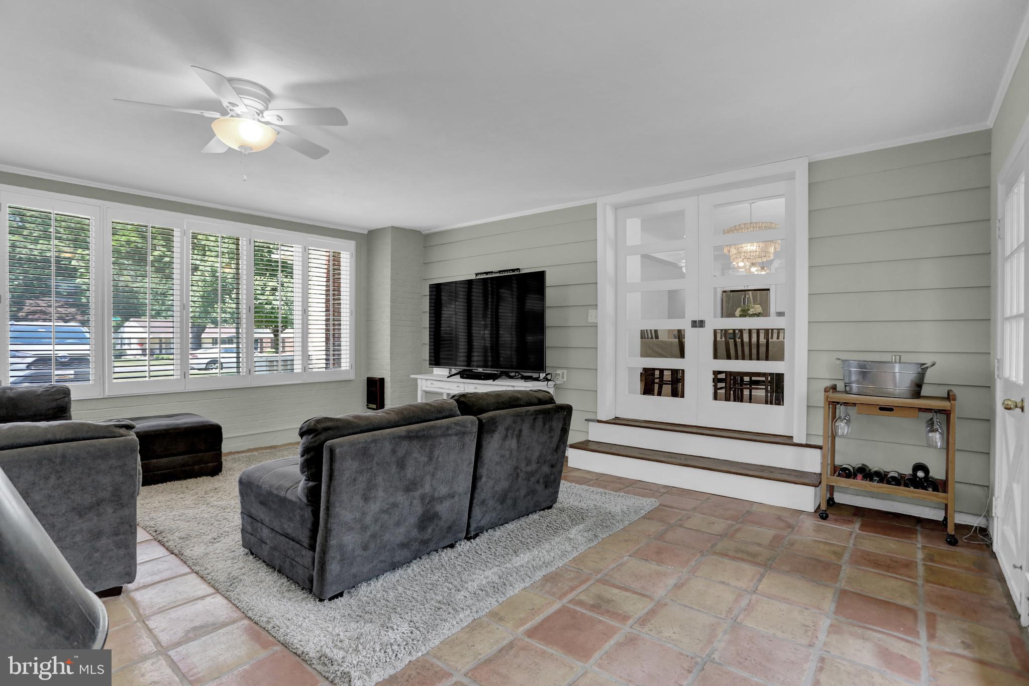 DULANEY FOREST - Residential Lease