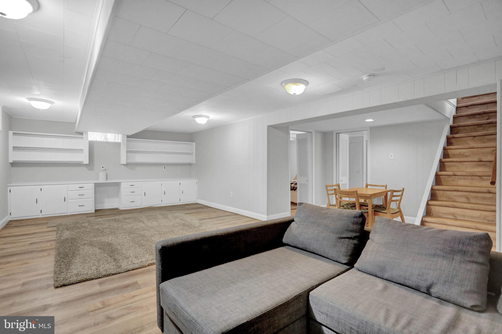 DULANEY FOREST - Residential Lease